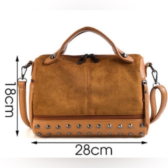 Shoulder Camel Tote Bag - Picture 2 of 9